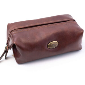 Machiavelli Maestri Tuscan leather workers beauty case in natural brown leather